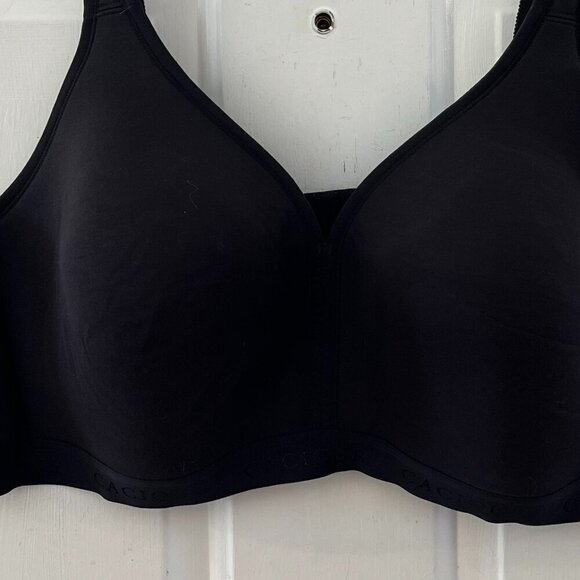 Cacique Woman's Plus-Size Black Lighty Lined No-Wire Bra Sz 50D - Picture 2 of 10